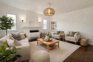 1500-1502.5-15025 S Sycamore Ave in Los Angeles, CA - Building Photo