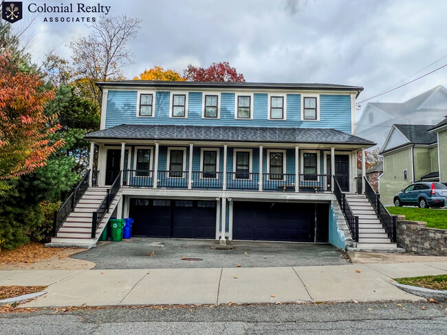 36 Parsons St in Newton, MA - Foto de edificio - Building Photo