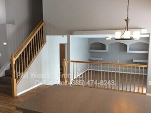 8914 Black Pine St in West Jordan, UT - Building Photo - Building Photo