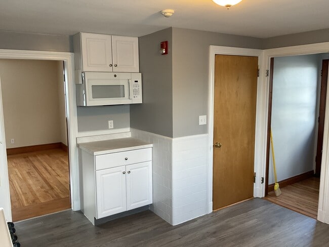 371 Grand Ave in Pawtucket, RI - Building Photo - Building Photo