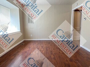 1436 Maple Dr in Midwest City, OK - Foto de edificio - Building Photo