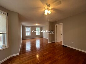 15 Hudson St, Unit 2T in Somerville, MA - Building Photo