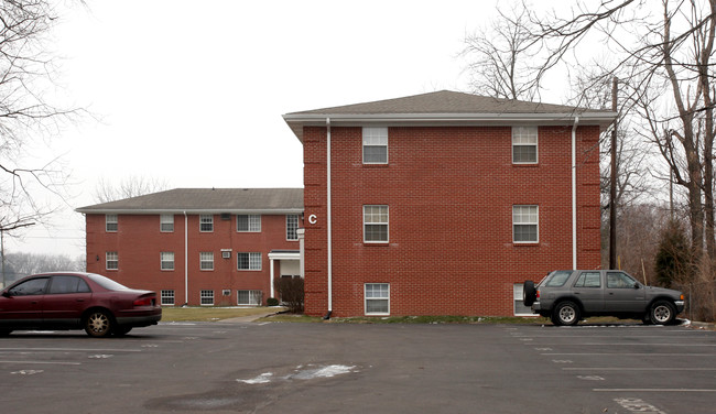 Meridian Apartments in Indianapolis, IN - Building Photo - Building Photo