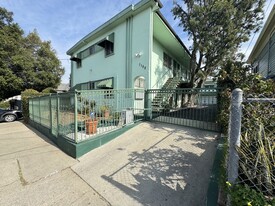 1152 Irolo St, Unit 3 in Los Angeles, CA - Building Photo