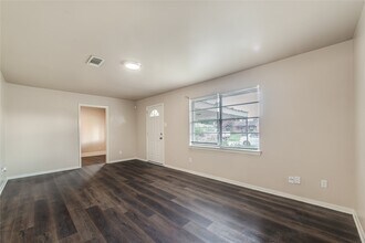 6126 Antha St in Houston, TX - Building Photo - Building Photo
