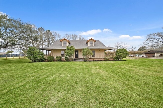 property at 6903 Lewis Ln