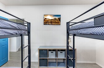 820 Avalon Ave in Lake Havasu City, AZ - Building Photo - Building Photo