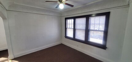 3736-3738-3738 N 39th St in Milwaukee, WI - Foto de edificio - Building Photo