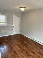 587 Whitlock Rd in Alvaton, KY - Building Photo - Building Photo