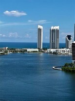3330 NE 190th St, Unit 2019 in Aventura, FL - Building Photo