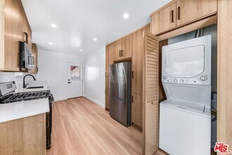 1258 Mariposa St in Glendale, CA - Building Photo - Building Photo