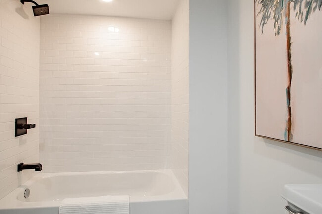 property at 1020 16th St NW