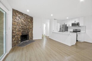 12707 Mitchell in Los Angeles, CA - Building Photo