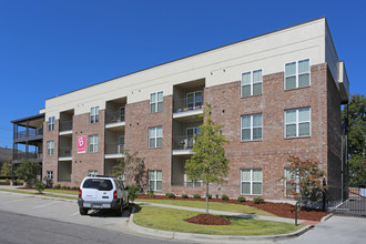 The Balcony Apartments in Tuscaloosa, AL - Building Photo - Building Photo