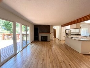 4019 SW Vermont St in Portland, OR - Building Photo - Building Photo
