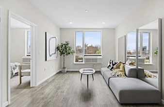 10 Clark St in Newark, NJ - Building Photo - Building Photo