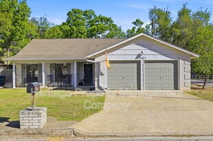 13402 Langtry St in San Antonio, TX - Building Photo