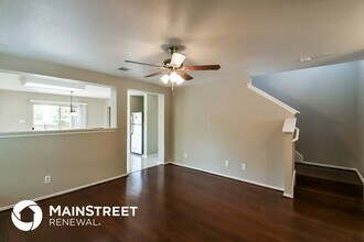 3 Basin Elm in San Antonio, TX - Foto de edificio - Building Photo