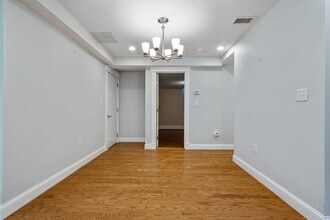 15 Strathmore Rd in Brookline, MA - Building Photo - Building Photo