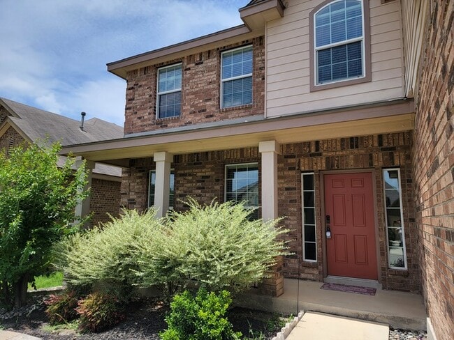5715 Sugarberry in San Antonio, TX - Building Photo - Building Photo