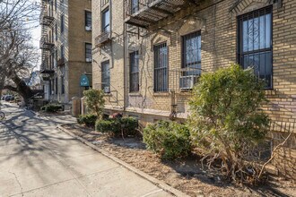 The Royale in Brooklyn, NY - Building Photo - Building Photo