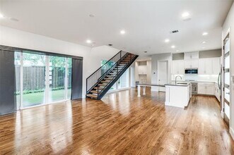 5527 Winton St in Dallas, TX - Building Photo - Building Photo