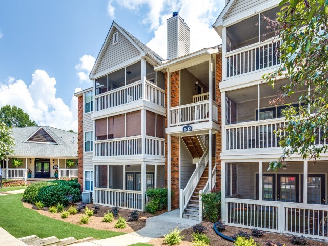 Plantations at Haywood in Greenville, SC - Foto de edificio - Building Photo