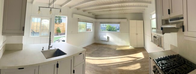301A Broadway Street, Unit Studio + small bonus room