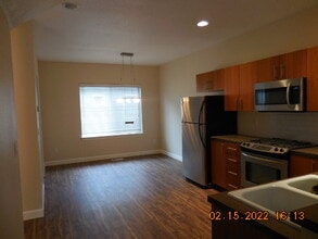 1005 SW 166th Ave in Beaverton, OR - Building Photo - Building Photo