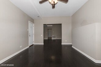 7137 S King Dr in Chicago, IL - Building Photo - Building Photo
