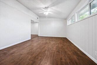 3607 Blue Bonnet Blvd in Houston, TX - Building Photo - Building Photo