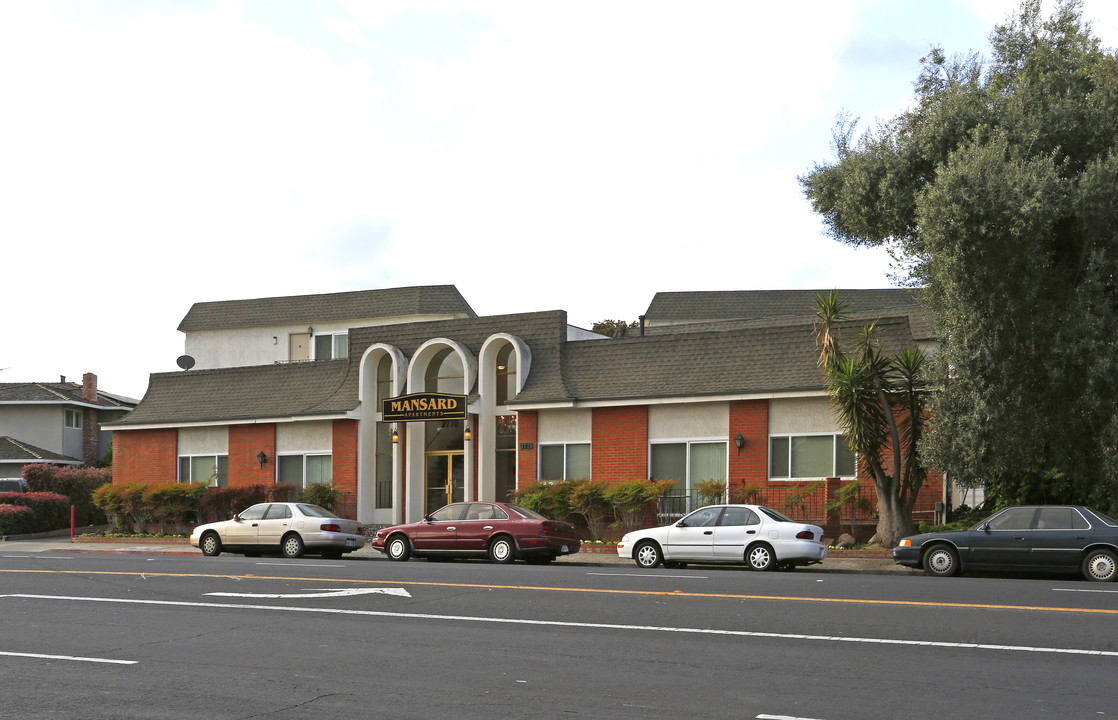 Mansard Apartments in Santa Clara, CA - Building Photo