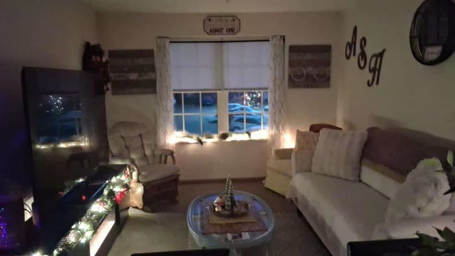 140 Willow Tree Wy in Hurricane, WV - Foto de edificio - Building Photo