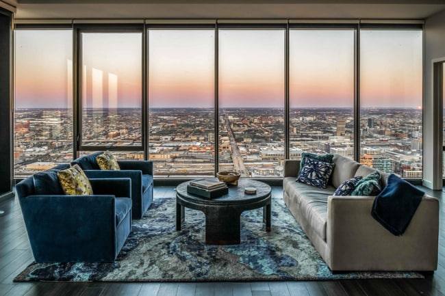 property at 1222 S Prairie Ave