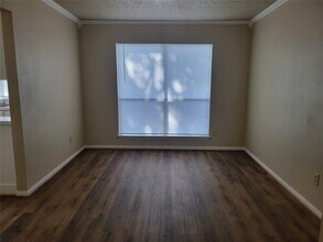 9315 Southleigh Dr in Spring, TX - Building Photo - Building Photo