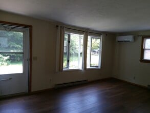24 Garrison Ave in Worcester, MA - Building Photo - Building Photo