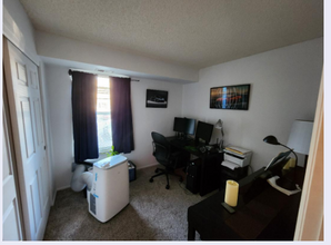 2575 S Syracuse Way, Unit Hunters Run Condo K101 in Denver, CO - Foto de edificio - Building Photo