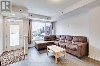 637 Makwa Private in Ottawa, ON - Building Photo - Building Photo