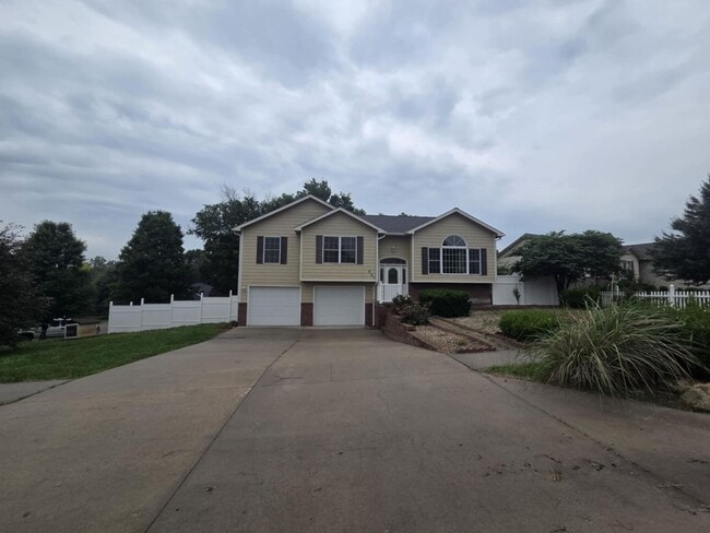 property at 601 Tall Grass Dr