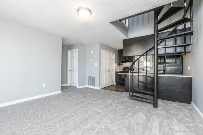 Latitude 30 Apartments in Valdosta, GA - Foto de edificio - Building Photo