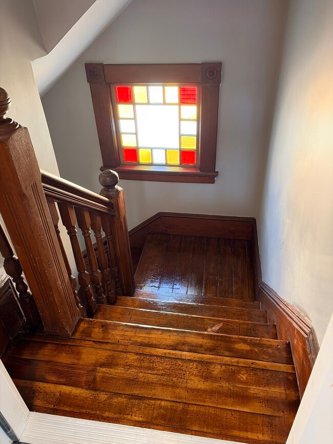 25 Elm St, Unit 2, Unit 2