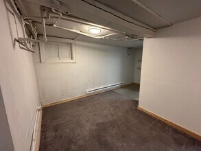 2500 W Fond du Lac Ave in Milwaukee, WI - Building Photo - Building Photo