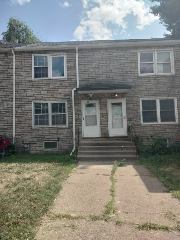 property at 1018 Carroll Ave