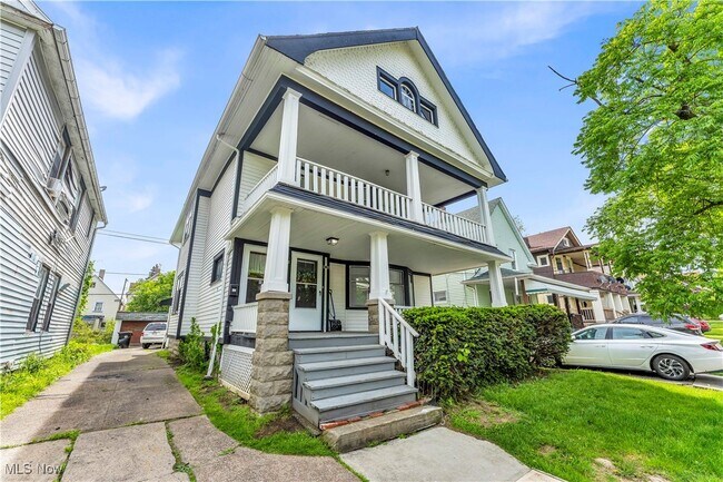 3209 W 92nd St in Cleveland, OH - Building Photo - Building Photo