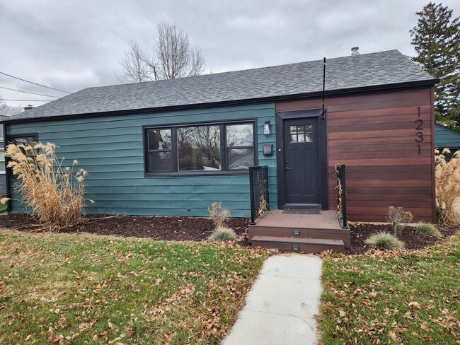 property at 1231 14th St