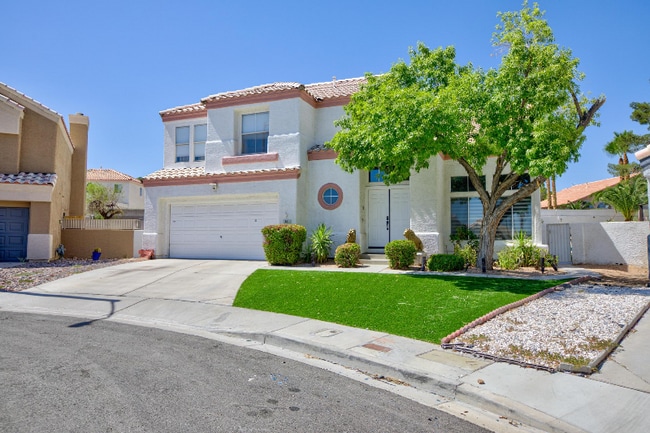 61 Swan Cir