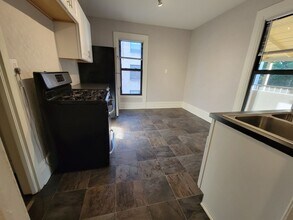 3136 Lyndale Ave S in Minneapolis, MN - Building Photo - Building Photo