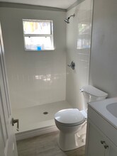 1116 17th St W in Bradenton, FL - Building Photo - Building Photo