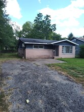 1640 Parry St in Beaumont, TX - Building Photo - Building Photo