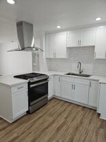 Page Park Apartments in Buena Park, CA - Building Photo